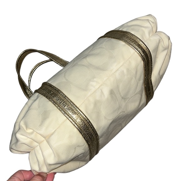 Coach Glam Poppy “Made for me by Coach” Should Bag Style 14979 - Picture 7 of 16